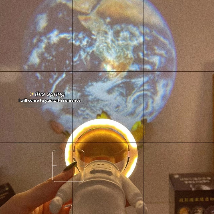 Astronaut starry sky projection lamp